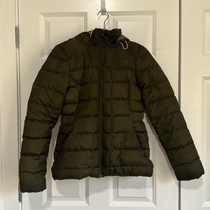 Northface Down puffer hunter green winter coat